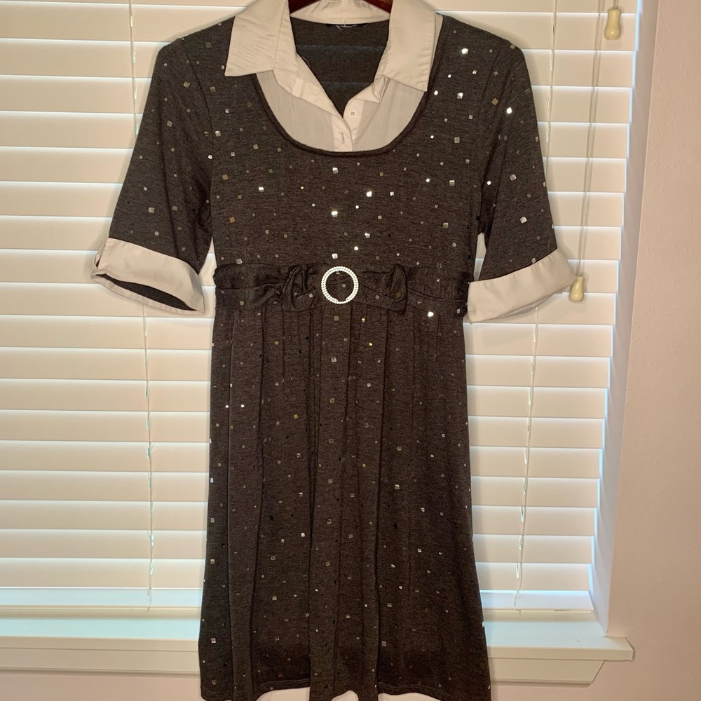 Cute sequin and dark grey dress for girls!